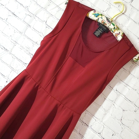 MM Couture Miss Me Merlot Wine Cranberry Sleeveless Sheer Back Midi Dress Size M - Picture 4 of 13